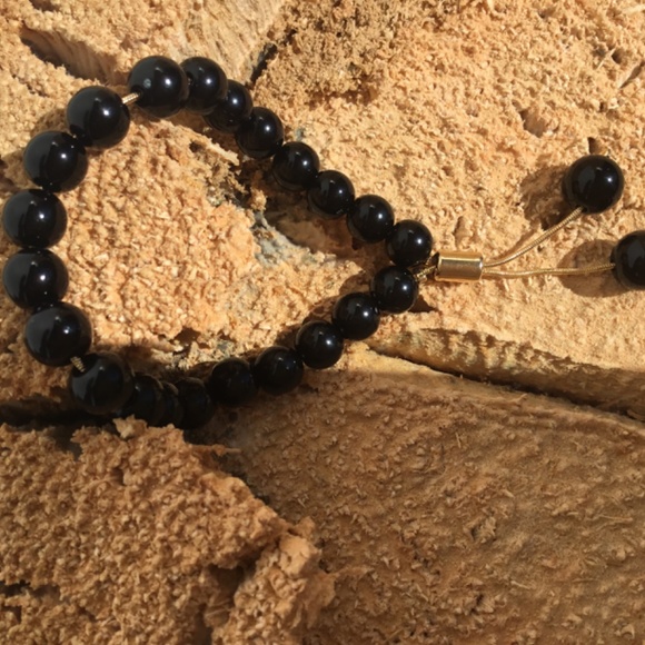 Bracelets - Picture 6 of 9